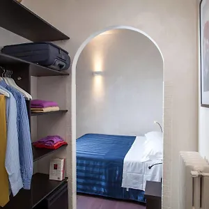 Residenza Doro- 24x7 Check-in 2* Rzym