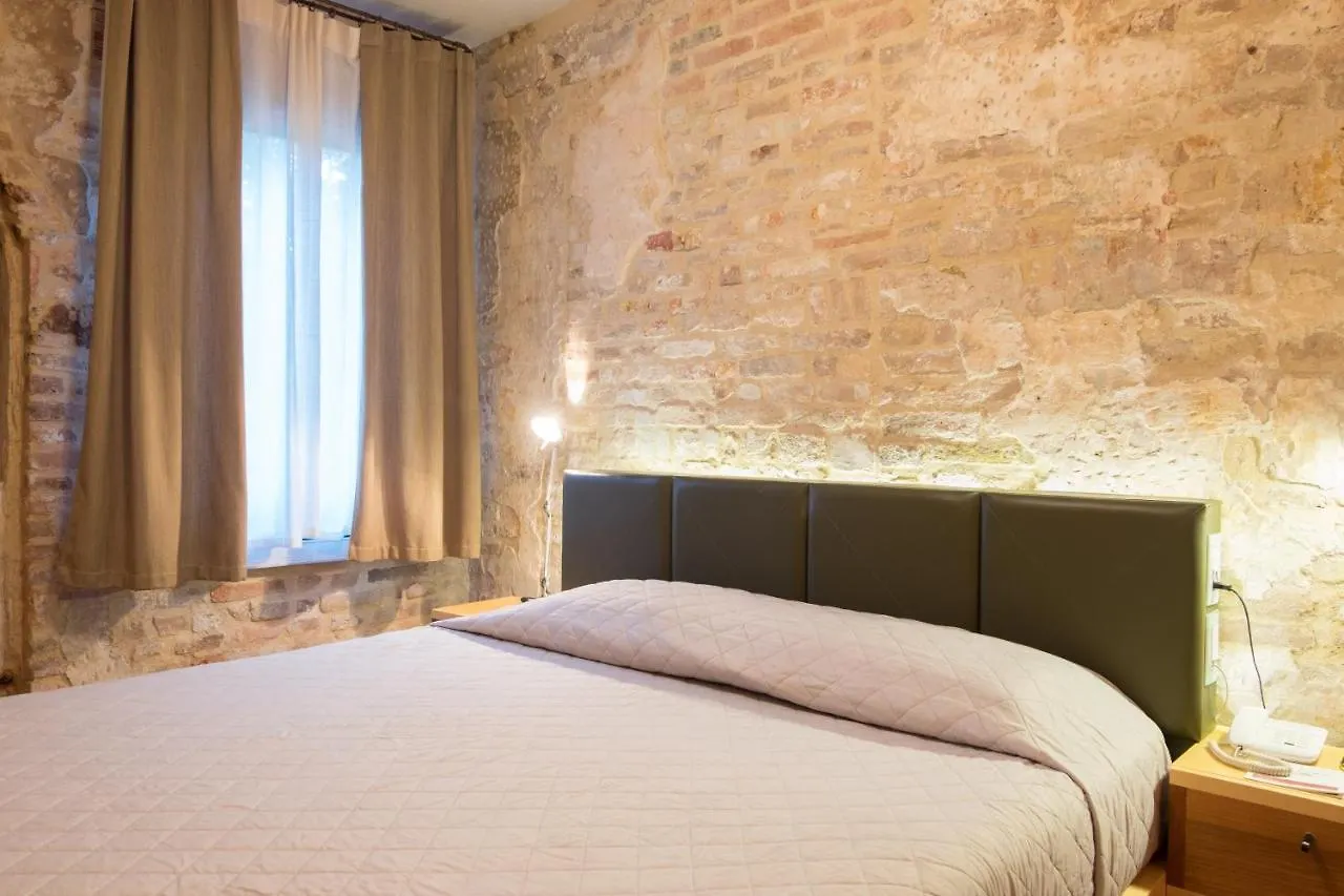 Locanda Ponte Dante Treviso Bed & Breakfast